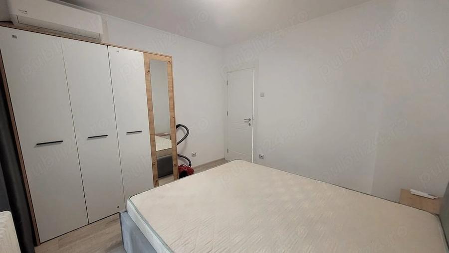 Apartament cu 3 camere decomandat în Mihai Bravu