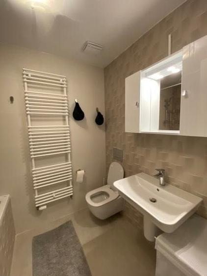 Apartament cu 2 camere decomandat în Pipera