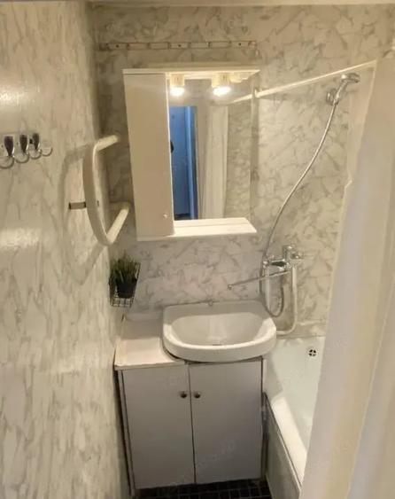 De inchiriat apartament cu 2 camere in zona Drumul Taberei - 2