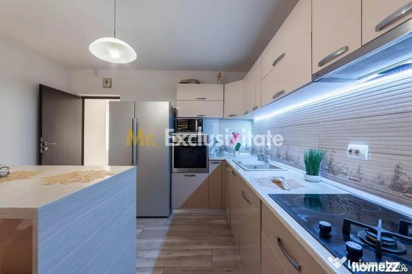 Casă cu 5 camere cu Teren 250 Mp în Ștefănești