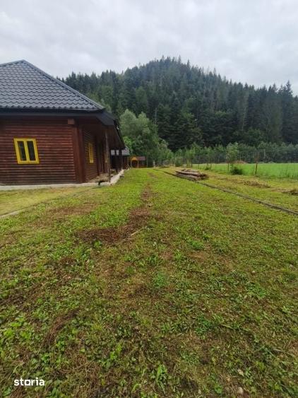 Casă cu 5 camere cu Teren 1250 Mp în Marginea