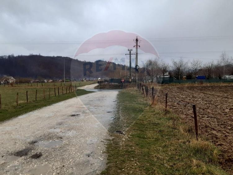 Teren zona case, 7.150mp Rasnov, Strada Glajeriei - 1