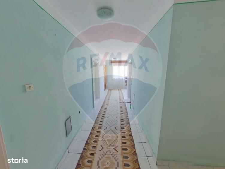 Casă cu 4 camere în Rona de Sus