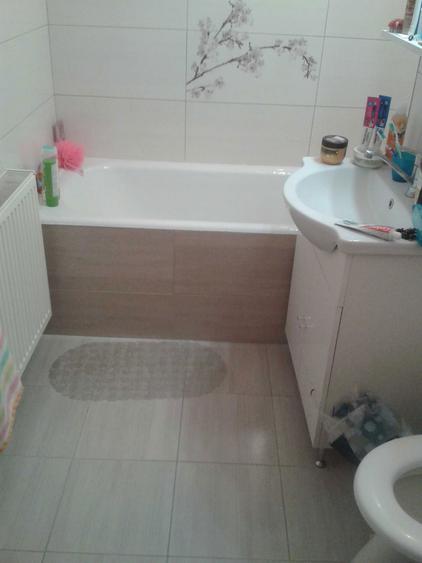 Apartament cu 3 camere decomandat în Mărăști