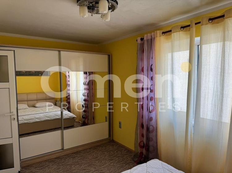 Apartament cu 3 camere semidecomandat, mobilat în Gării