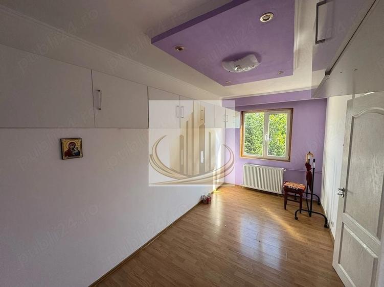 Apartament cu 3 camere semidecomandat în Șagului
