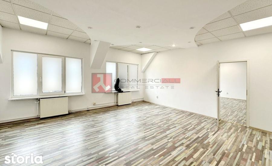 Spațiu comercial, de 596 mp, în Bartolomeu