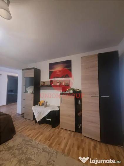 Casă cu 4 camere cu Teren 600 Mp în Lazu