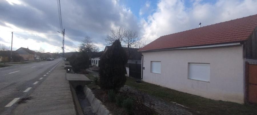 Casă cu 3 camere în Copăcele