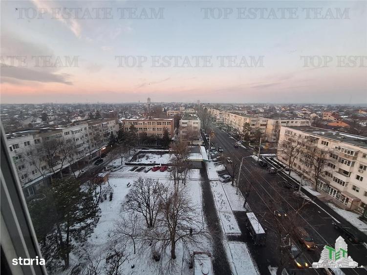 Apartament cu 3 camere semidecomandat în Nicolae Bălcescu