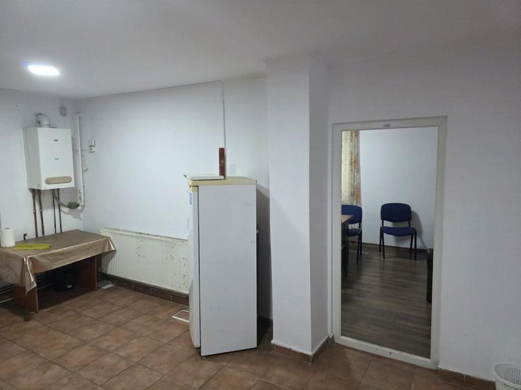 Apartament cu 2 camere decomandat în Mătăsari