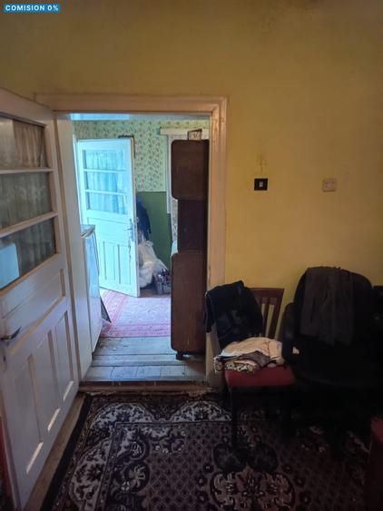 Casă cu 3 camere cu Teren 1685 Mp în Valter Mărăcineanu