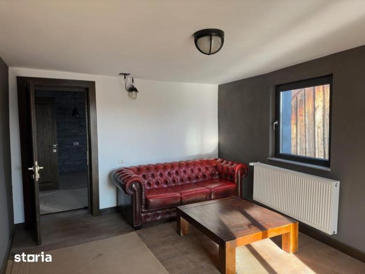 Spațiu comercial, de 235 mp, în Central