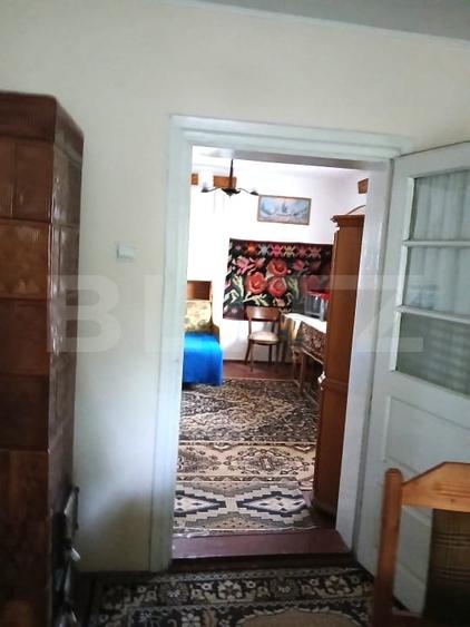 Casă cu 8 camere cu Canalizare în Plutonița