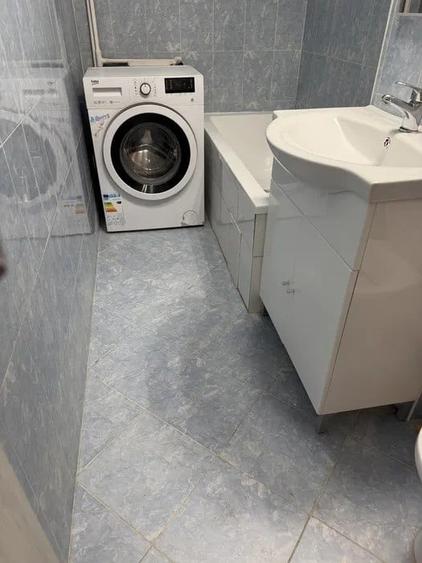Garsonieră decomandată în Timpuri Noi