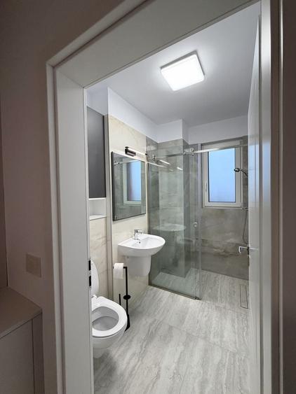Apartament cu 3 camere în Dumbrăvița