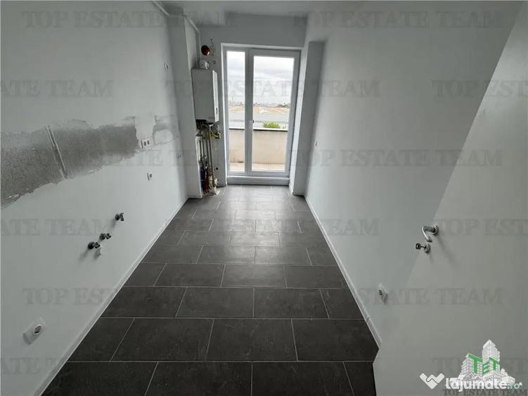 Apartament cu 4 camere decomandat în Bucureștii Noi