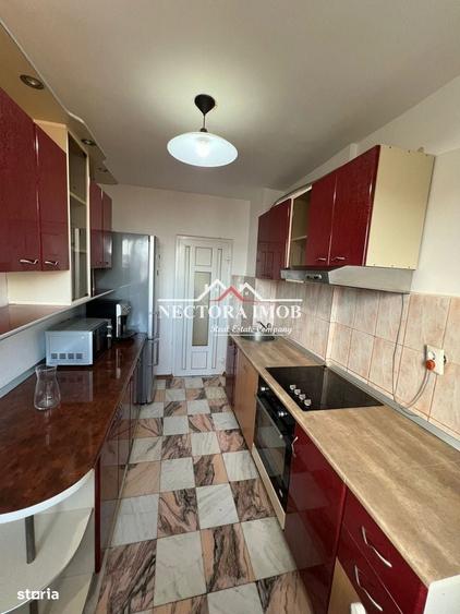 Apartament cu 3 camere decomandat în Spitalul Județean