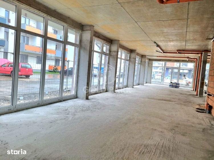 Spațiu comercial, de 163 mp, în Florești
