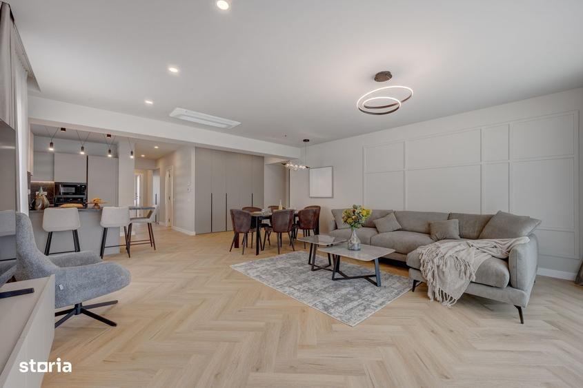Apartament cu 4 camere în Central