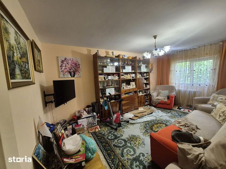 Apartament cu 3 camere în Canta