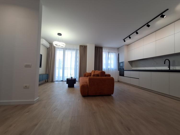 Apartament cu 2 camere decomandat, mobilat în Aradului
