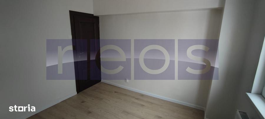 Apartament cu 4 camere semidecomandat în Ștefan cel Mare