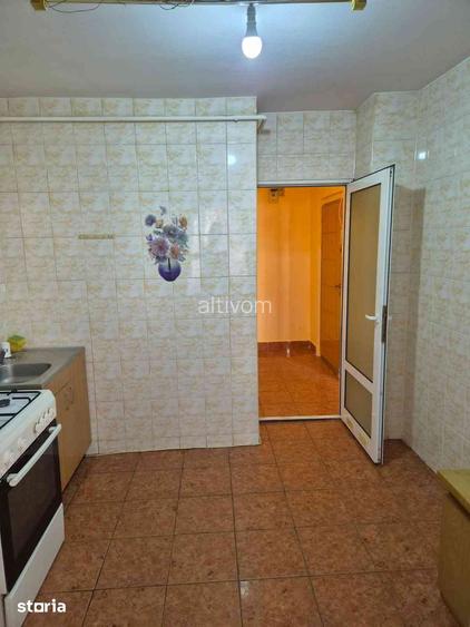 Apartament 2 camere ICFrimu et1/4,centrala 76 000 euro
