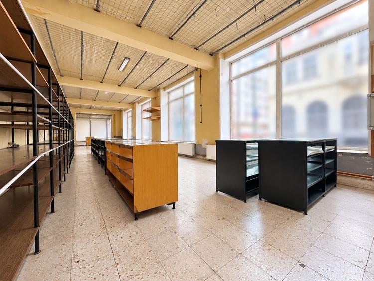 Spațiu comercial, de 278 mp, în Ultracentral