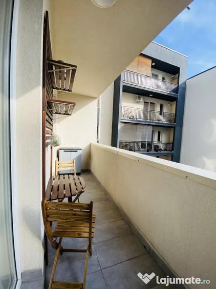 Apartament cu 2 camere semidecomandat în Central