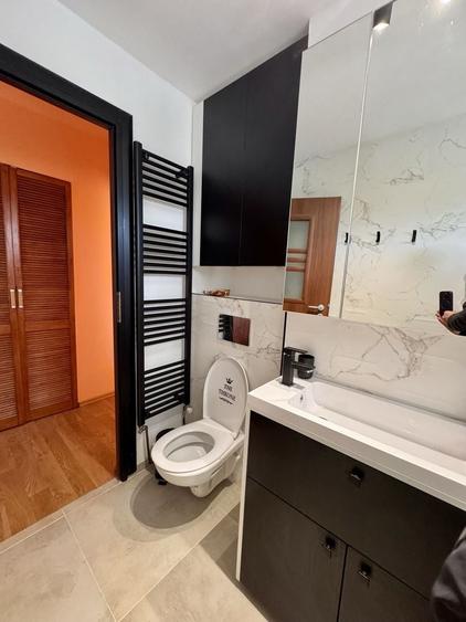 Apartament cu 2 camere semidecomandat în Gemenii