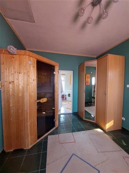Casă individuală cu 7 camere cu Piscina în Sânnicolau Mic