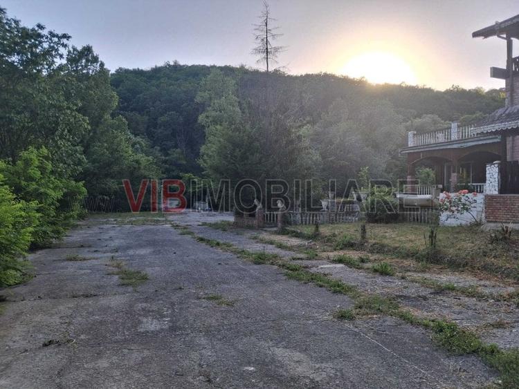 Proprietate turistică | Fost hotel | Teren 8900 mp | Aproape de Dunăre - 2