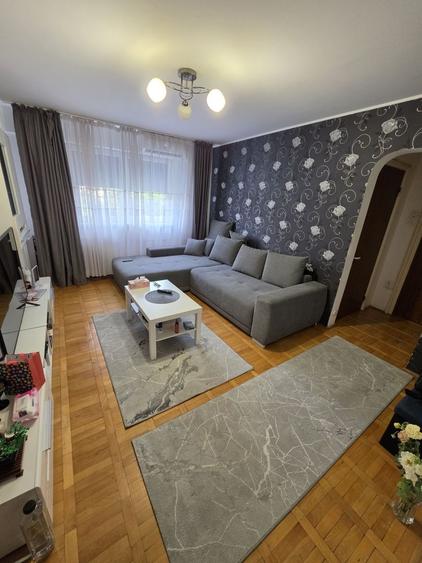 Apartament cu 2 camere semidecomandat, mobilat în Gorjului