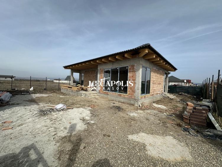 Casă individuală cu 4 camere cu Canalizare în Bod