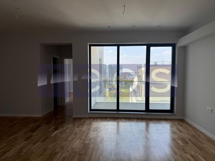 Apartament cu 2 camere în Străulești
