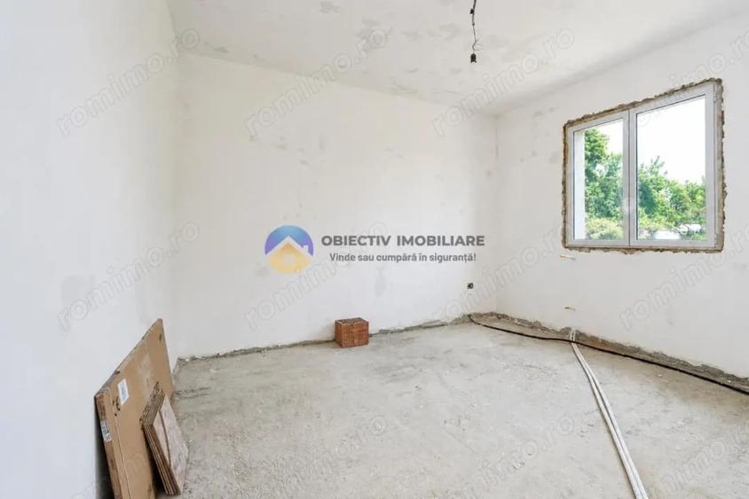 Casă cu 3 camere cu Teren 1235 Mp în Rediu