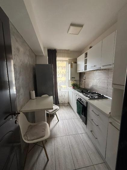Apartament cu 3 camere decomandat în Cug