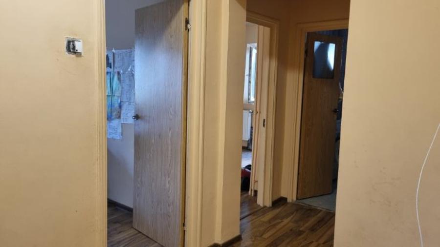 Apartament cu 2 camere decomandat în 13 Septembrie