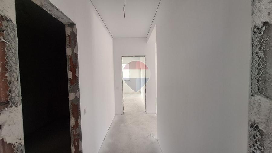 Casă individuală cu 3 camere cu Teren 479 Mp în Cristian