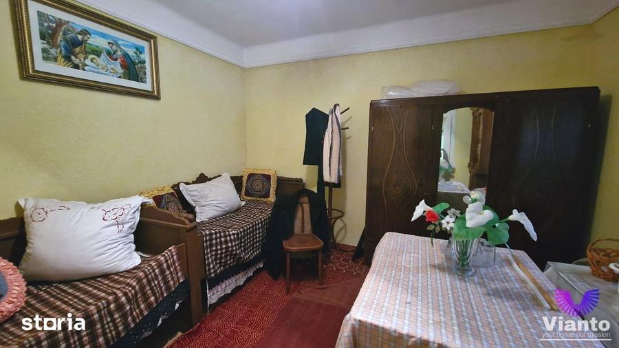 Casă cu 3 camere cu Teren 909 Mp în Poiana Sibiului