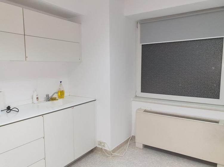 Birou, de 1,800 mp, în Floreasca