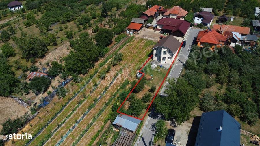 Casă cu 4 camere în Șuici