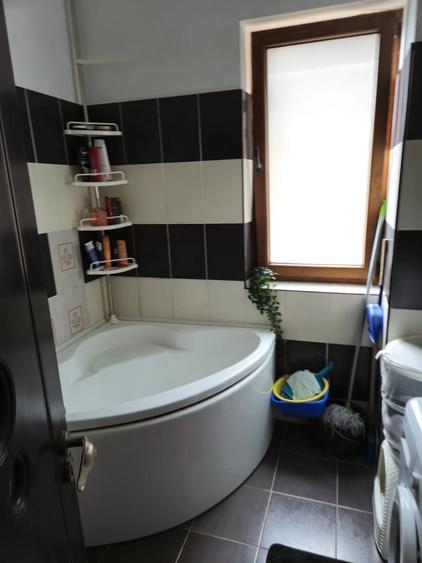 Bucuresti  Noi - Sos Chitilei 3 camere închiriere - 12