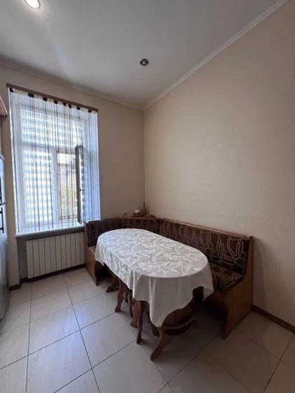 Apartament cu 2 camere decomandat în Chitila