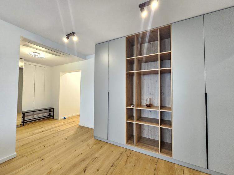Apartament cu 2 camere semidecomandat, mobilat în Aviației
