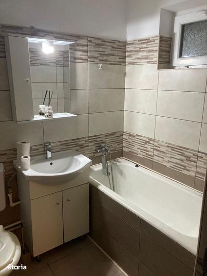 Apartament cu 3 camere decomandat în Tomis Nord