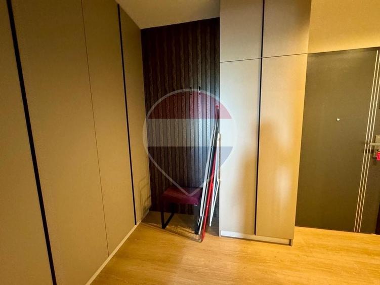 Apartament cu 2 camere semidecomandat, mobilat în Mănăștur