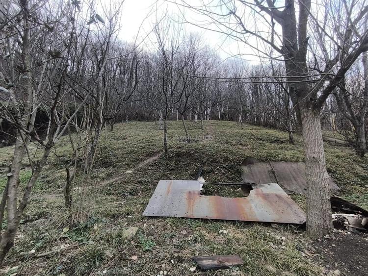 Casă cu Teren 180 Mp în Muncitoresc