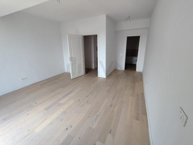 3 camere CARTIERUL FRANCEZ - 6